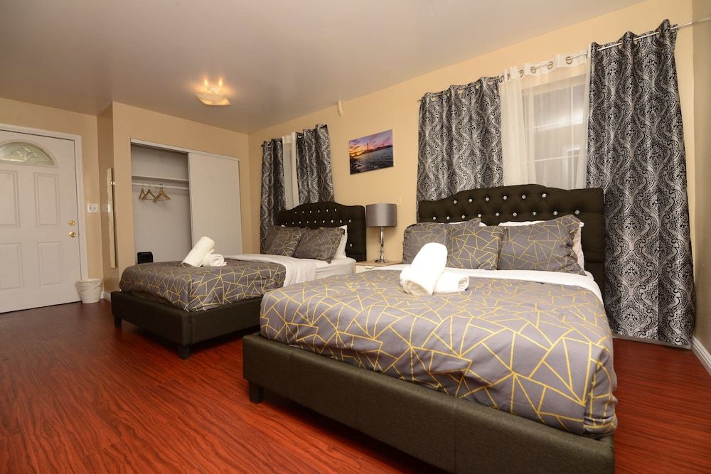Cozy Hollywood - photo 9