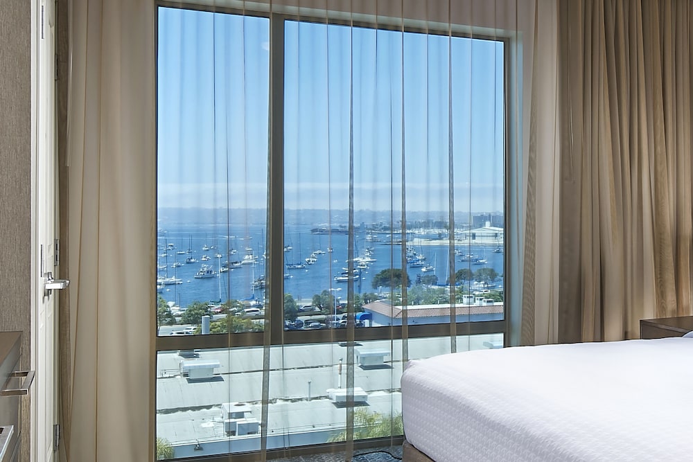 Homewood Suites by Hilton San Diego Downtown Bayside - photo 12