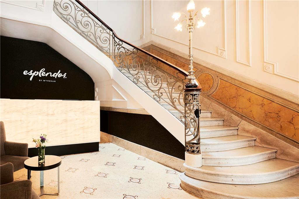 Esplendor by Wyndham Savoy Rosario in Rosario, Argentina