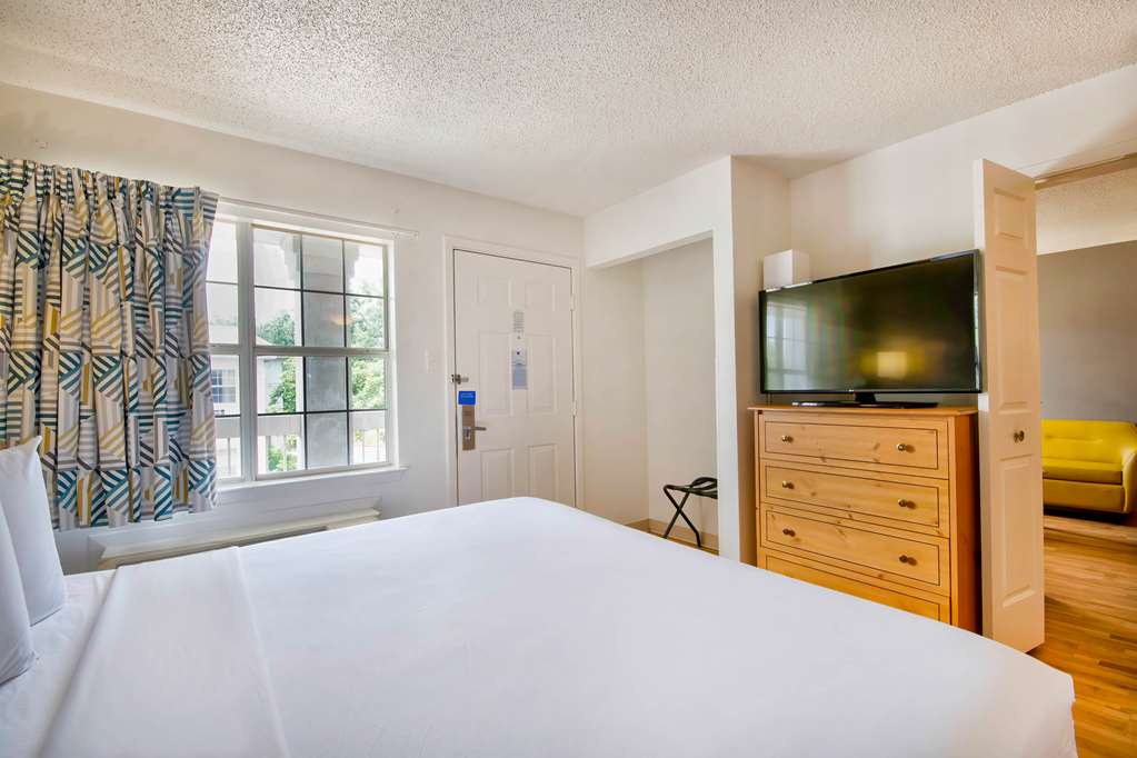 Studio 6 Extended Stay San Antonio TX Six Flags - photo 16
