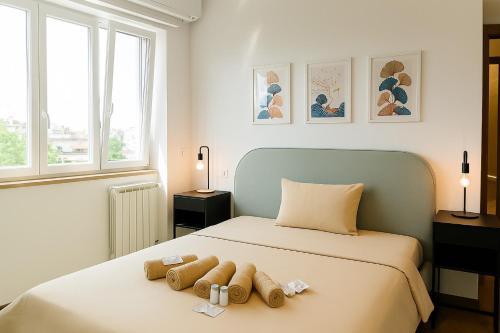 Don Gaetano Apartment Nel Cuore di Napoli — 4-Star Luxury Hotel in Naples, Italy