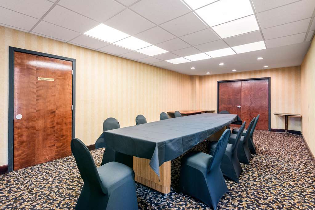 Quality Inn & Suites Tarpon Springs South - photo 37