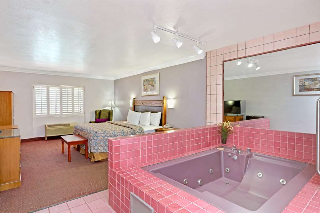 Days Inn by Wyndham West Covina - photo 13