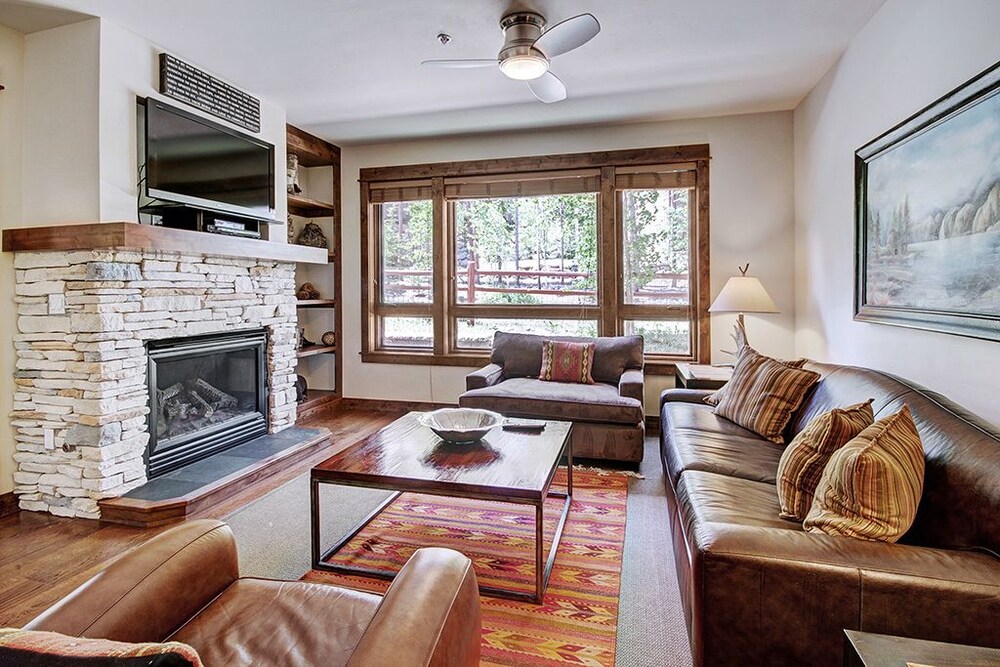 BlueSky 508 by RedAwning — 4-Star Luxury Hotel in Breckenridge, United States