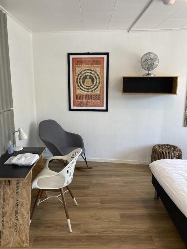 Hotel Sniva — hotel in Ronne