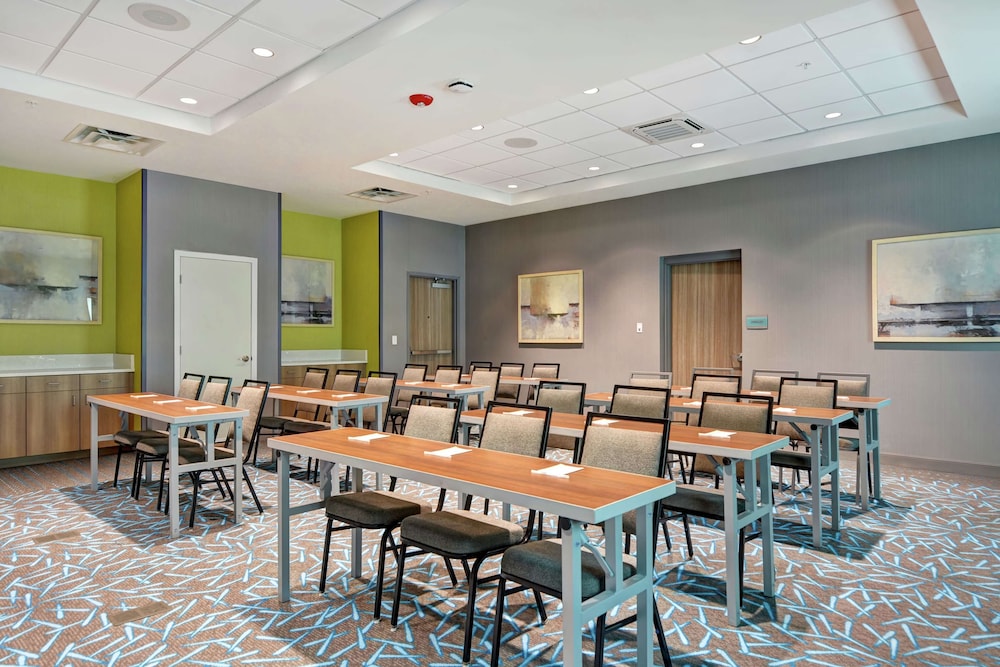 Home2 Suites by Hilton Jacksonville South St. Johns Town Ctr - photo 36