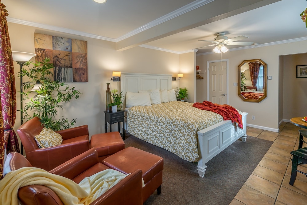Beach House Inn - photo 8