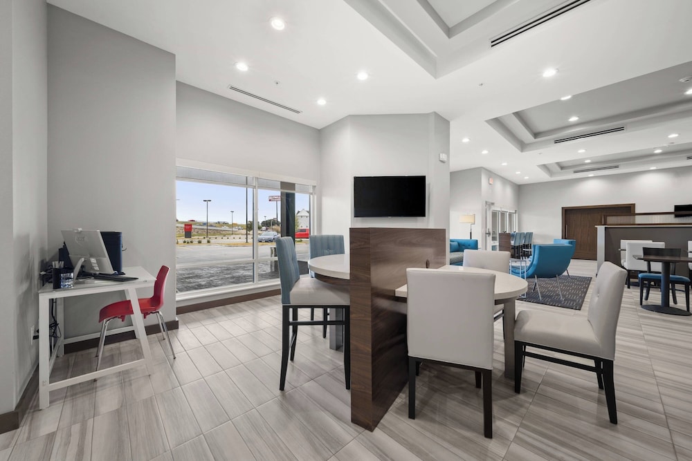 TownePlace Suites by Marriott Waco Northeast - photo 27