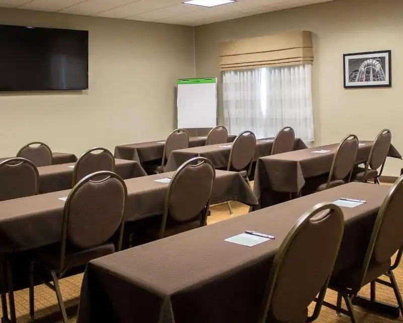 Best Western Cambridge - photo 11