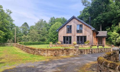 Romsey Lodge — 4-Star Luxury Hotel in Hexham, United Kingdom