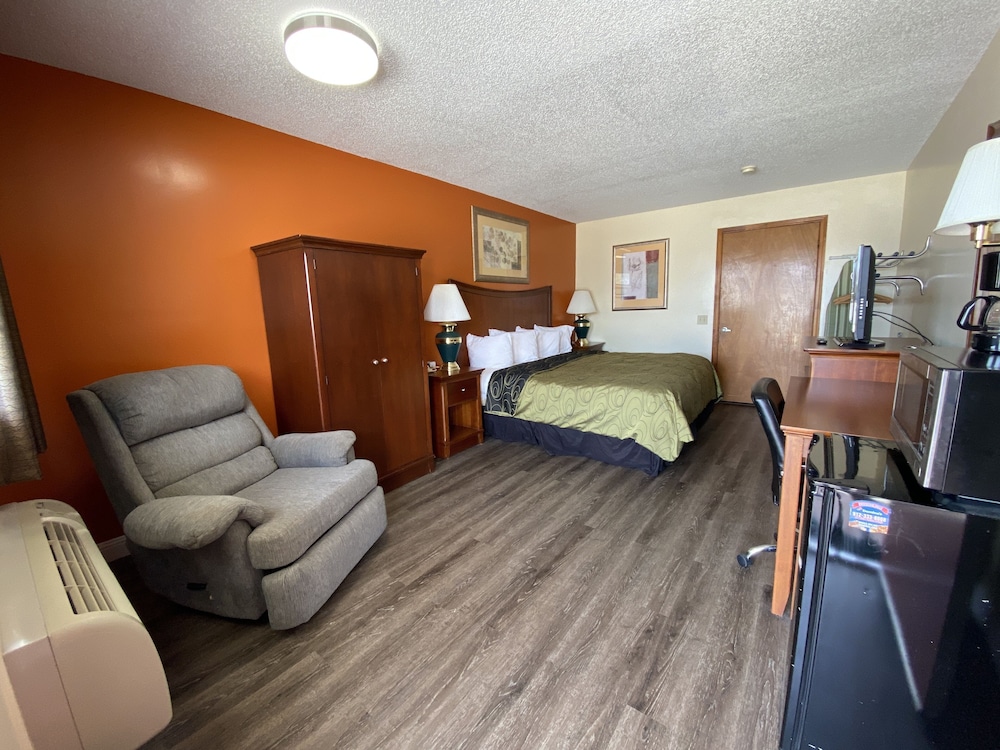 Rodeway Inn Baxley - photo 19