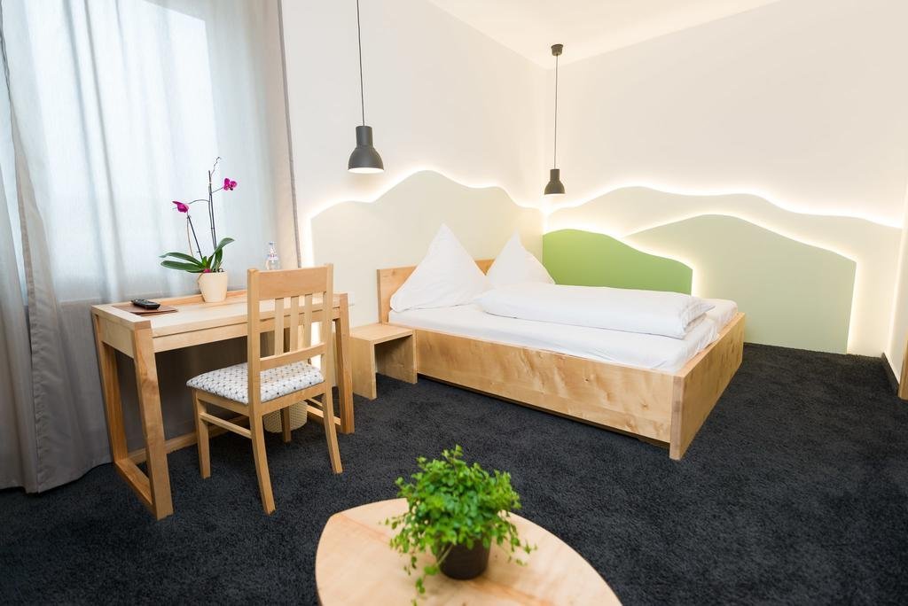 Hotel Rhonhof — Huenfeld