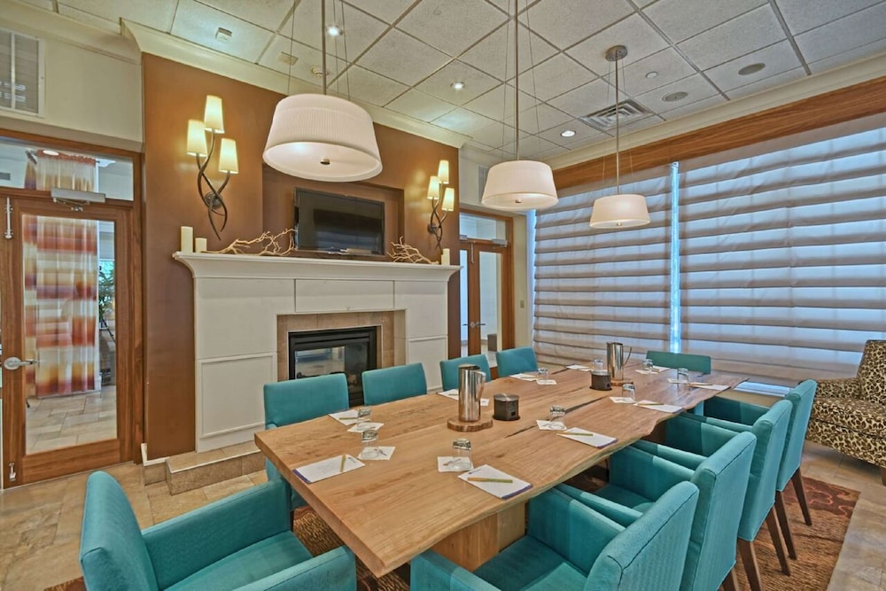 Hilton Garden Inn Mt. Laurel - photo 42