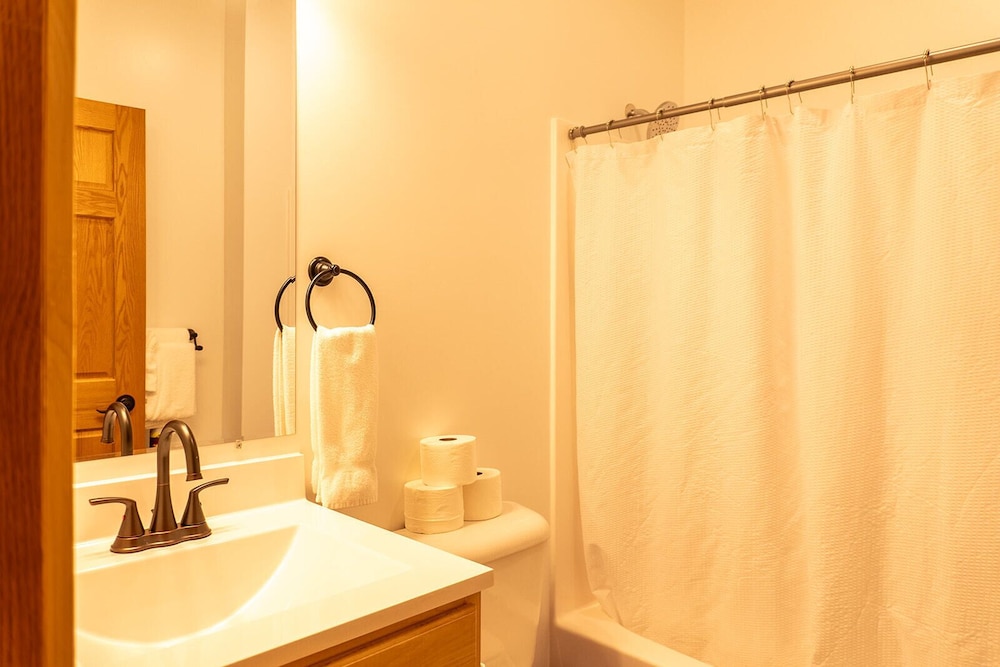 Keweenaw Waters Resort - photo 184