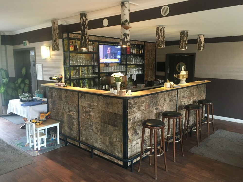 Hotel Bar