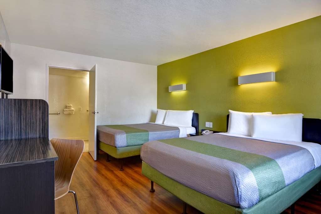 Motel 6 Destin FL - photo 8