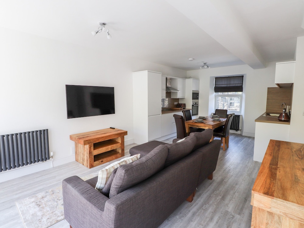 8 Waterhead Terrace — Ambleside — photo 2