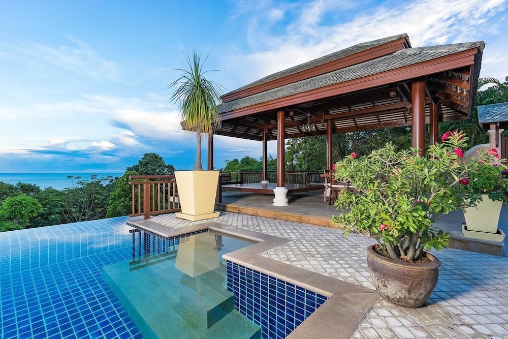 Violaine House — 4-Star Luxury Hotel in Koh Samui, Thailand