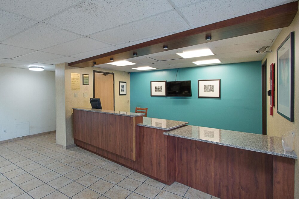 Rodeway Inn — Austin — photo 2