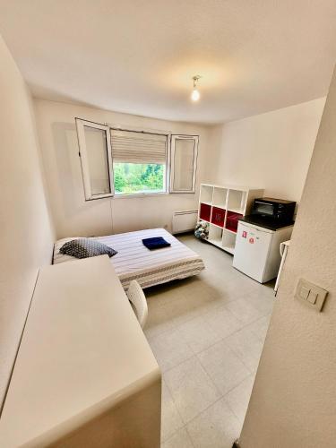 Pratique Proche Gare & Petit Prix Avec Parking in Grenoble, France