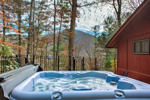 Hoot On The Hill By Carolina Mornings — Weaverville