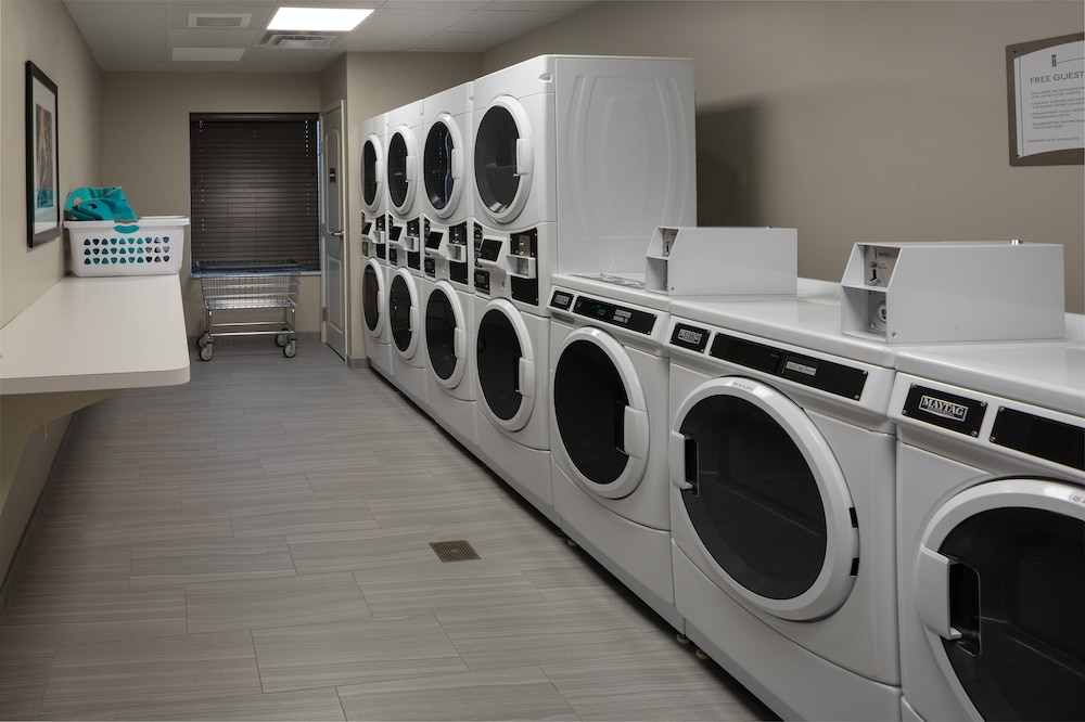 Staybridge Suites Phoenix Biltmore Area by IHG - photo 38