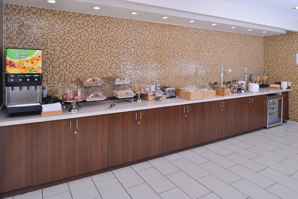 SpringHill Suites by Marriott Las Vegas Henderson - photo 27