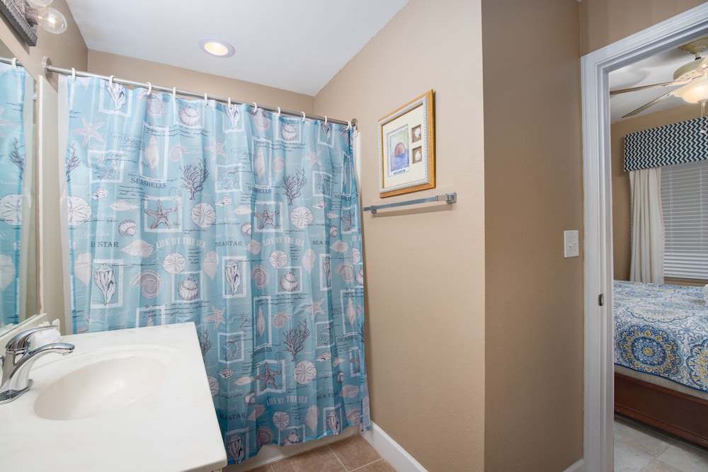 Tidewater Beach Resort 1603 One Bedroom Condo - photo 26