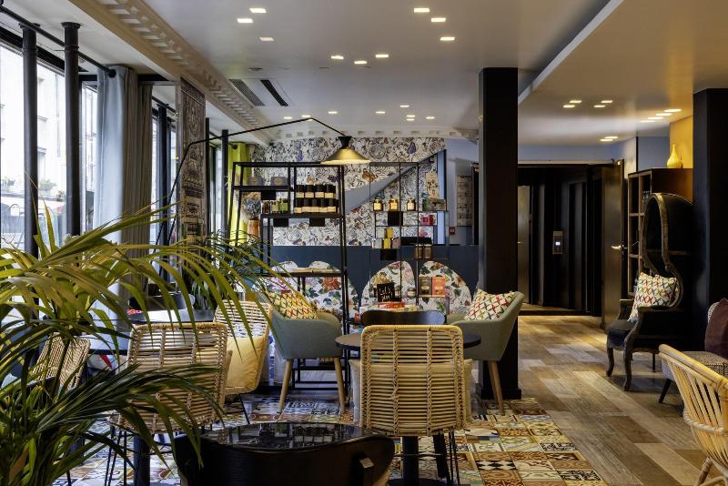 Hotel l'Antoine — 4-Star Luxury Hotel in Paris, France