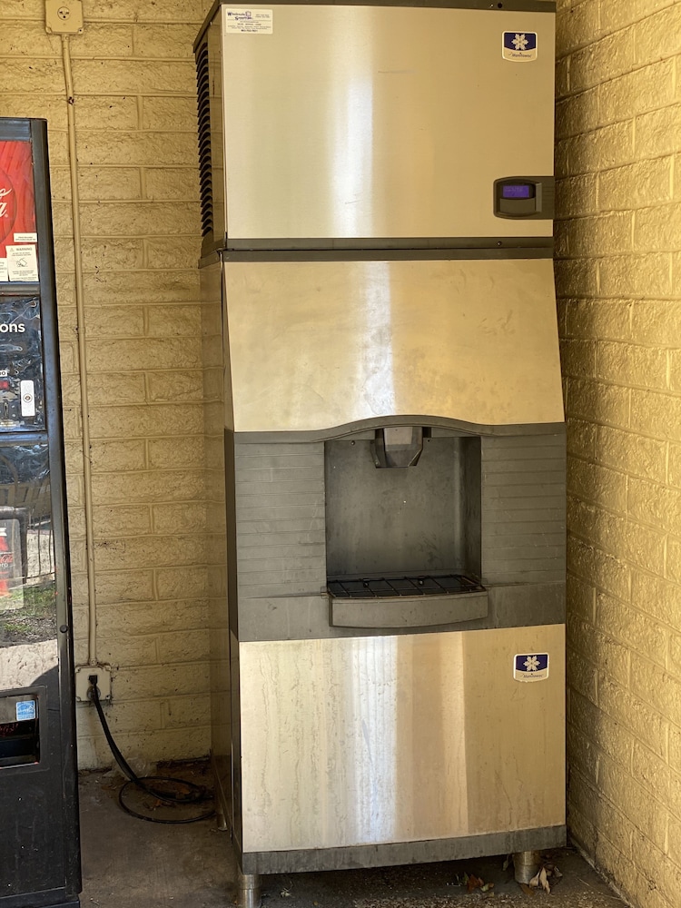 La Quinta Inn by Wyndham Tyler - photo 28