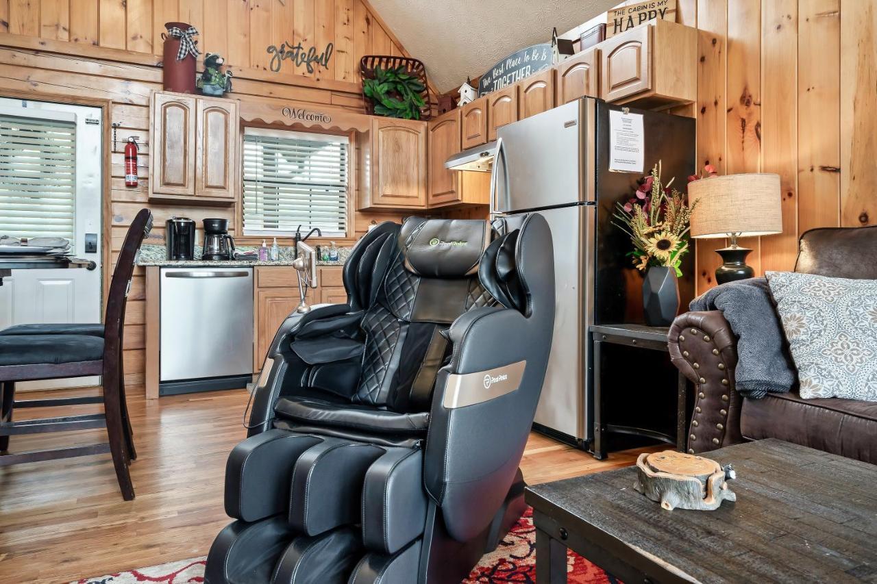 Lazy Bear Den - last minute hotel in Sevierville