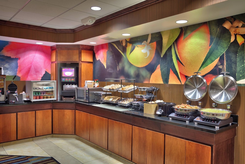 Fairfield Inn & Suites by Marriott Gillette - photo 20