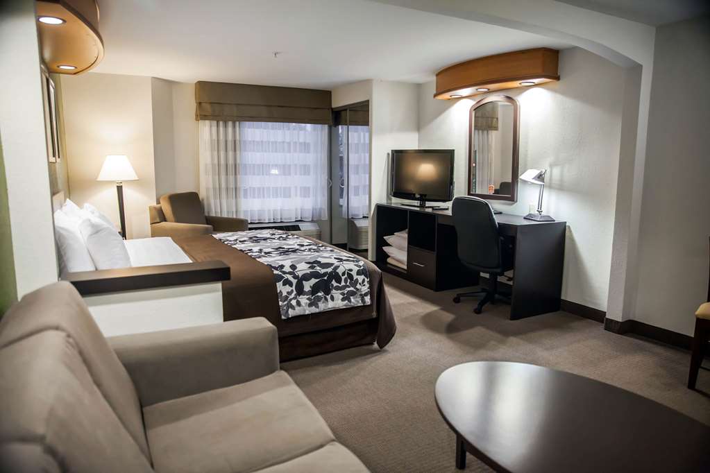 Sleep Inn & Suites Emmitsburg - photo 23