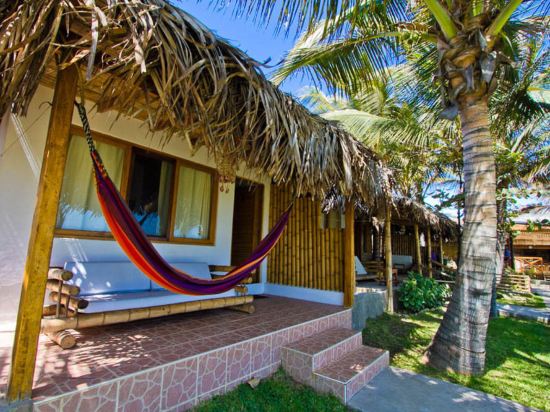 Hotel Playa Palmeras in Los Organos, Peru