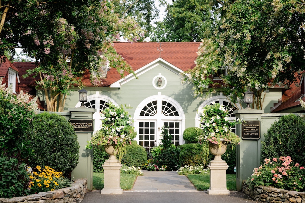 Goodstone Inn & Restaurant — 4-Star Luxury Hotel in Middleburg, United States