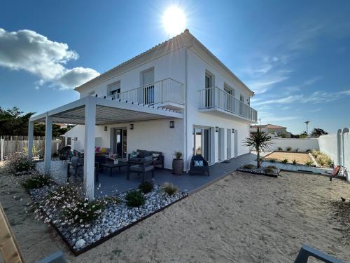 12 pers sur la dune PMR spa hammam salle de sport — hotel in Barbatre
