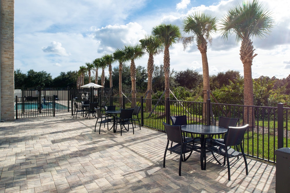 Holiday Inn Express Orlando South Park by IHG - photo 54