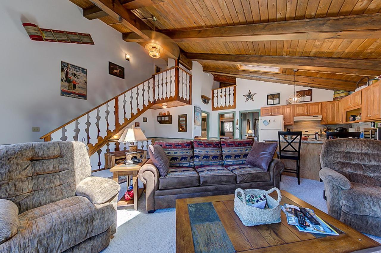N10 Sandtrap Loop - carbon neutral hotel in Bartlett