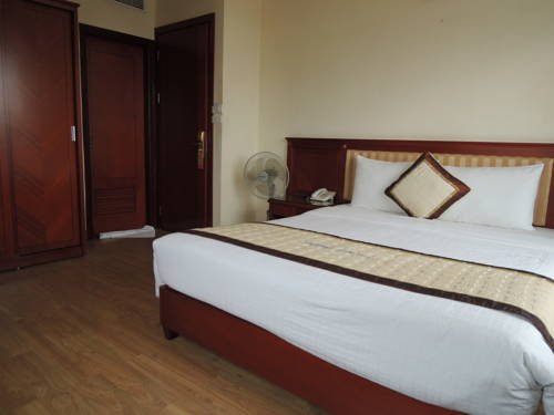 Cherry Hotel III - last minute hotel in Hanoi