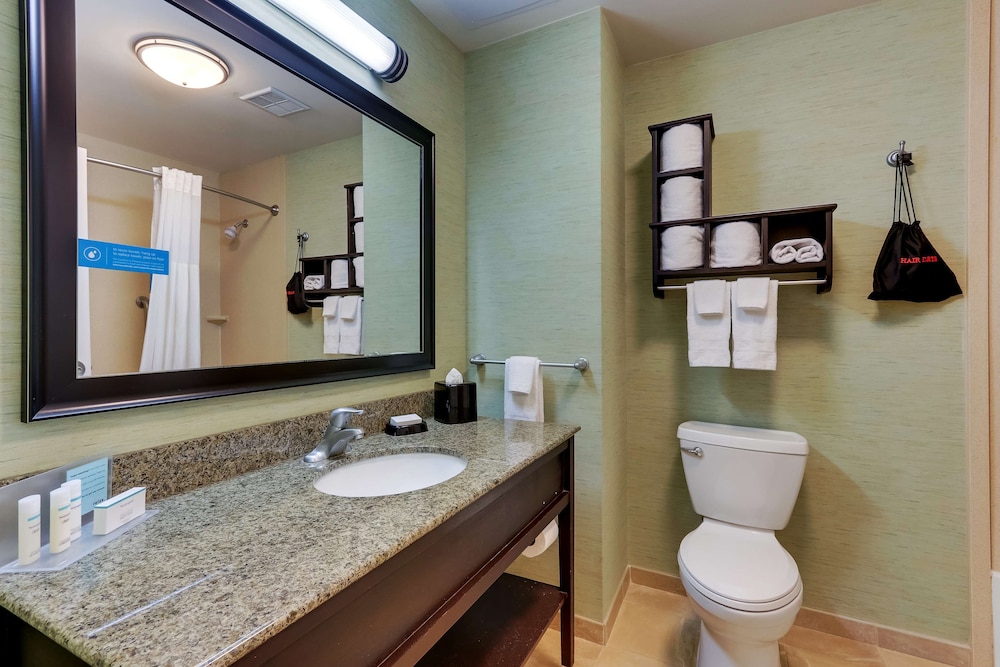 Hampton Inn & Suites Swansboro Near Camp Lejeune - photo 34