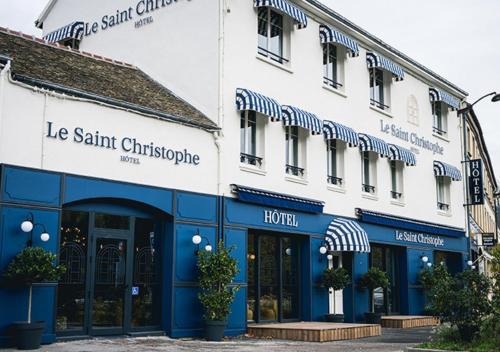 Hotel Saintchristophe Houdan — Houdan