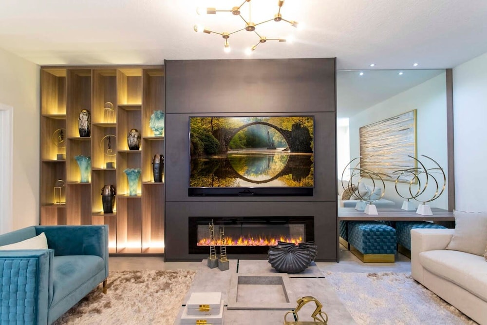 Ultimate Themed Luxury Game Room Theater Pool - photo 13