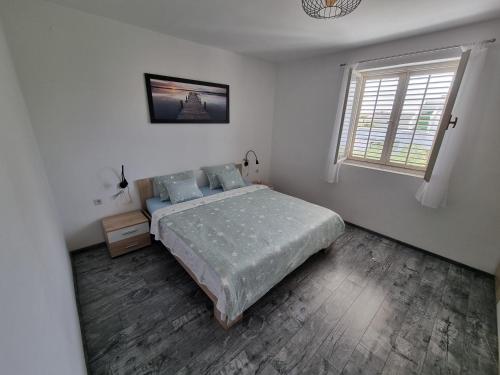 Apartman Juraga — 4-Star Luxury Hotel in Murter, Croatia