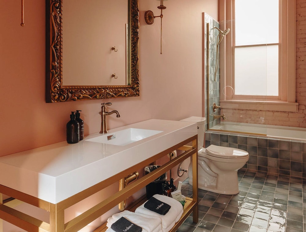 The Bellwether Hotel - photo 79