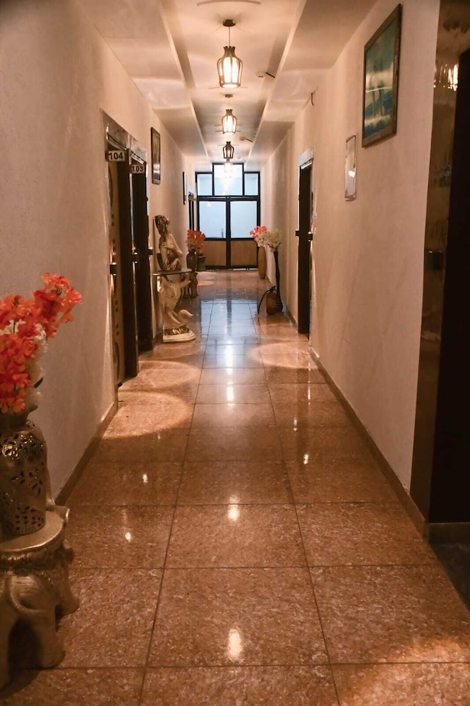 Deepak Hotel — Meerut — photo 2