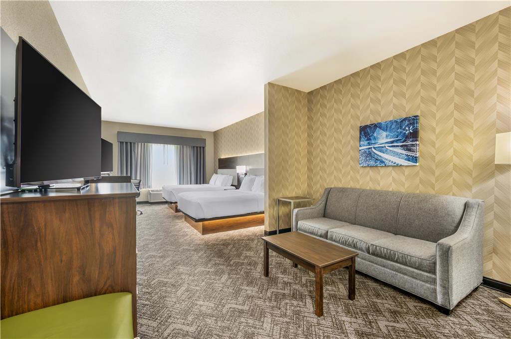 Best Western Plus Parkside Inn & Suites - photo 5