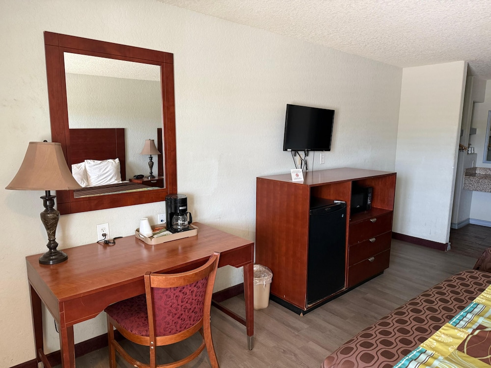 Hotel O Bien Venido Pearsall I 35 - photo 16