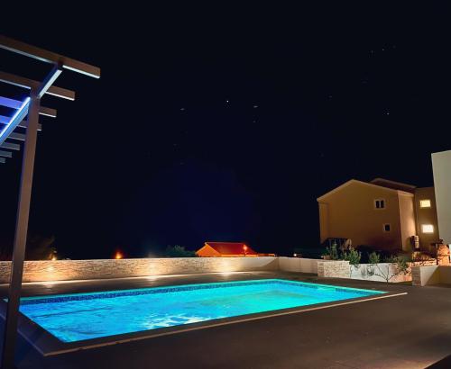 Apartments ŽAJA — 4-Star Luxury Hotel in Seget Vranjica, Croatia