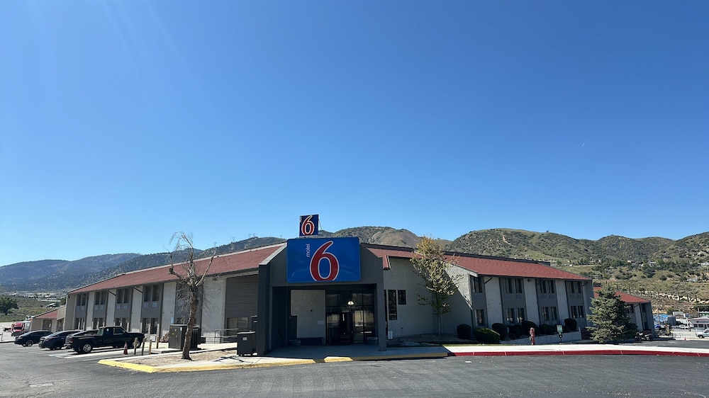 Motel 6 Lebec CA - featured photo