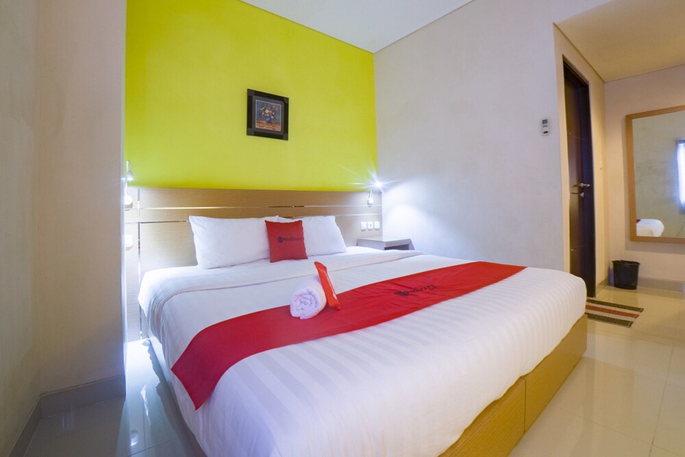 RedDoorz @ Budget Hotel Ambon in Ambon, Indonesia
